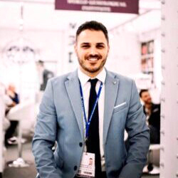 Giovanni Manzella foto cliente CabiTrans